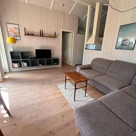 Cozy Near The * Dannemare
